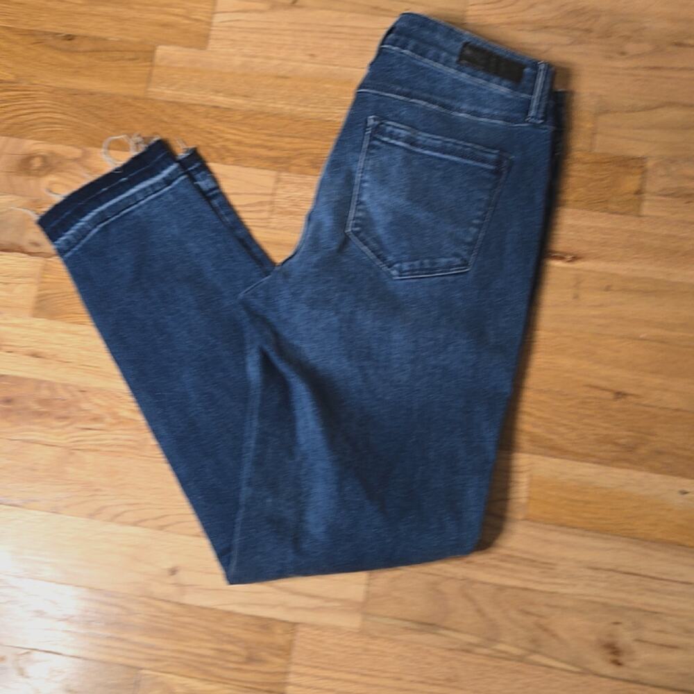 Kenneth Cole New York Jess Skinny Jeans size 6